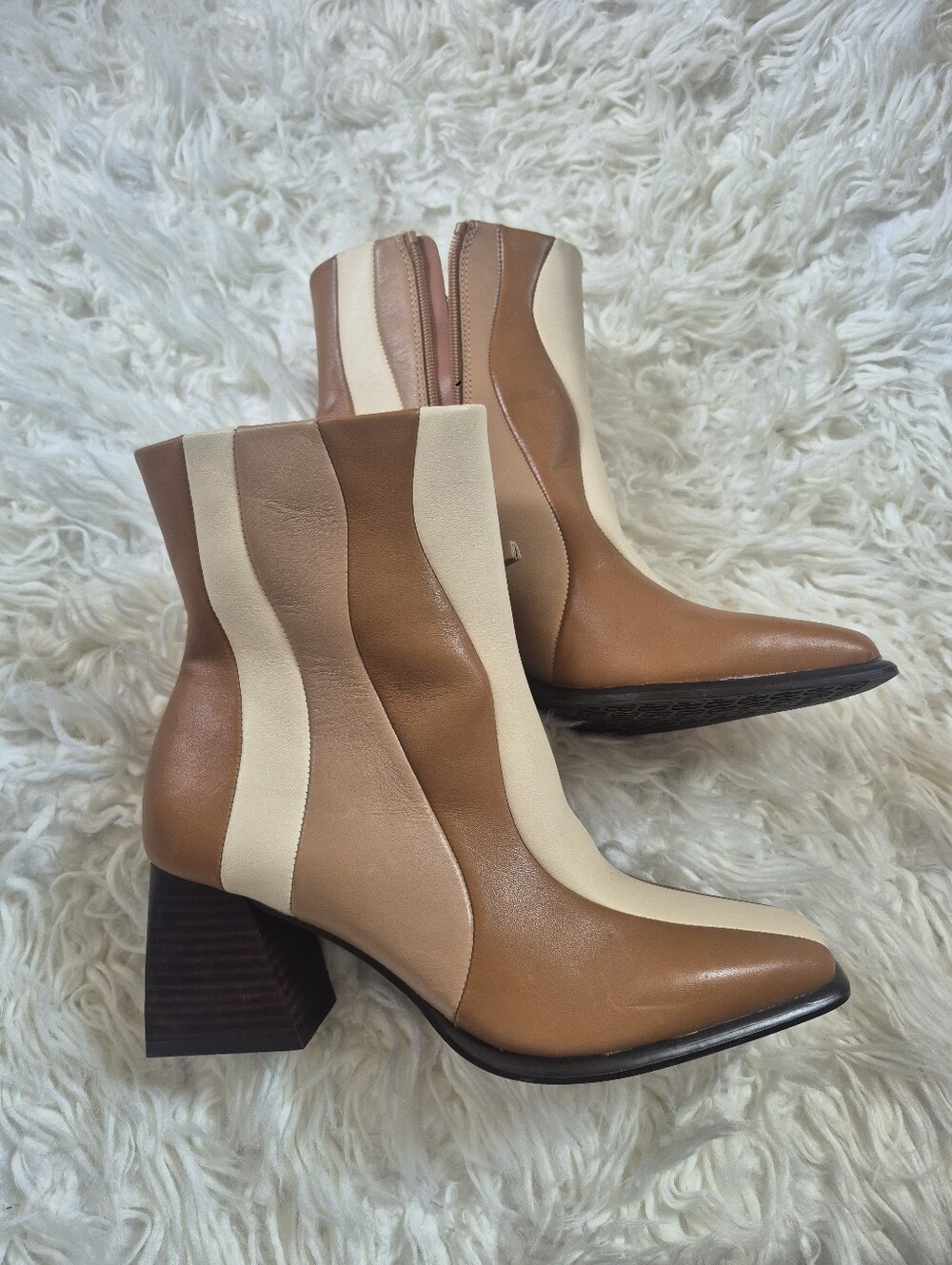 GB Women's Two-Tone Tan and Cream Ankle Boots